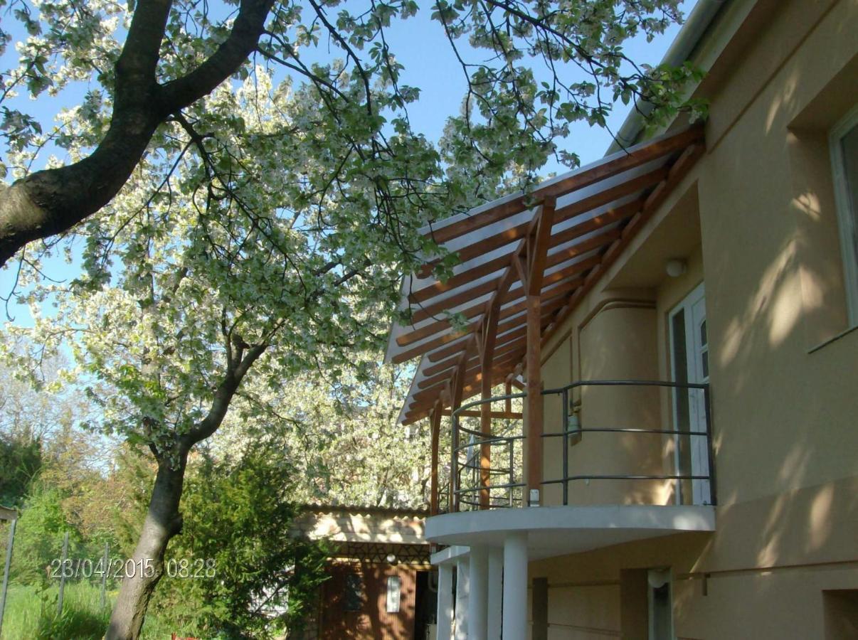 Magnolia Apartman Hévíz Exteriör bild